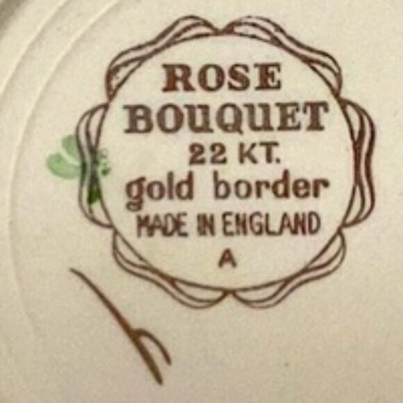 Vintage Dessert Dish Rose Bouquet w/ 22Kt Gold Border Made in England 5" Diam - Picture 3 of 4